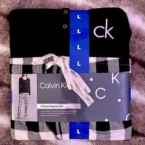 Calvin Klein Womens Fleece Set Pajamas